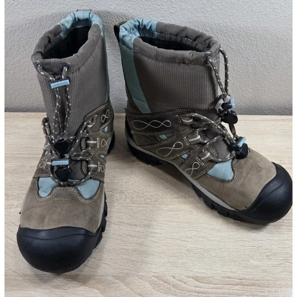 KEEN Waterproof Winter Hiking Boots Brown Blue Insulate 8